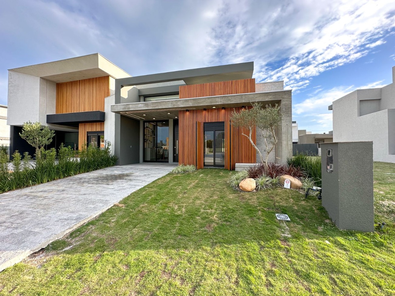 Casa em Condomínio 4 dormitórios para venda, Xangri-lá em Xangri-lá | Ref.: 10661