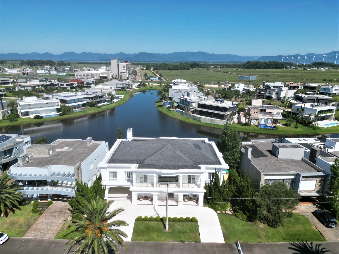 Casa em Condomínio 4 dormitórios para venda, Enseada em Xangri-lá | Ref.: 10945