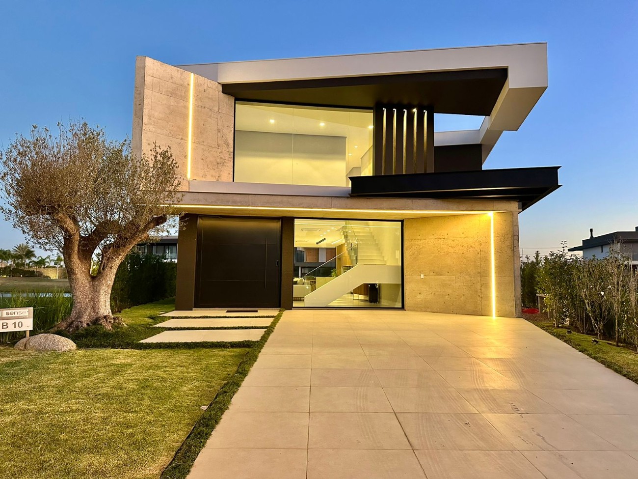 Casa em Condomínio 5 dormitórios para venda, Centro em Xangri-lá | Ref.: 11105