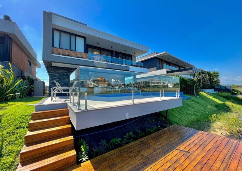 Casa em Condomínio 5 dormitórios para venda, Centro em Xangri-lá | Ref.: 11399