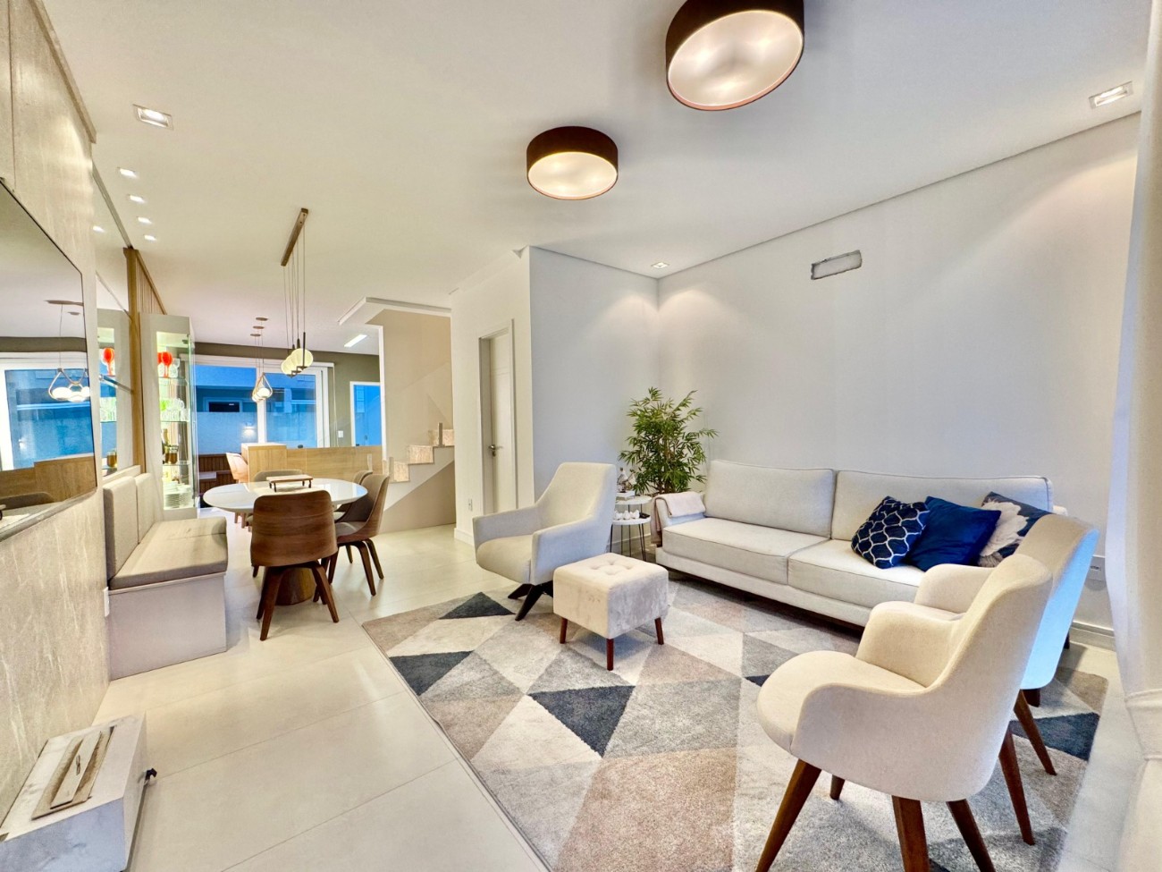 Sobrado 2 dormitórios para venda, São Jorge em Capão da Canoa | Ref.: 11610