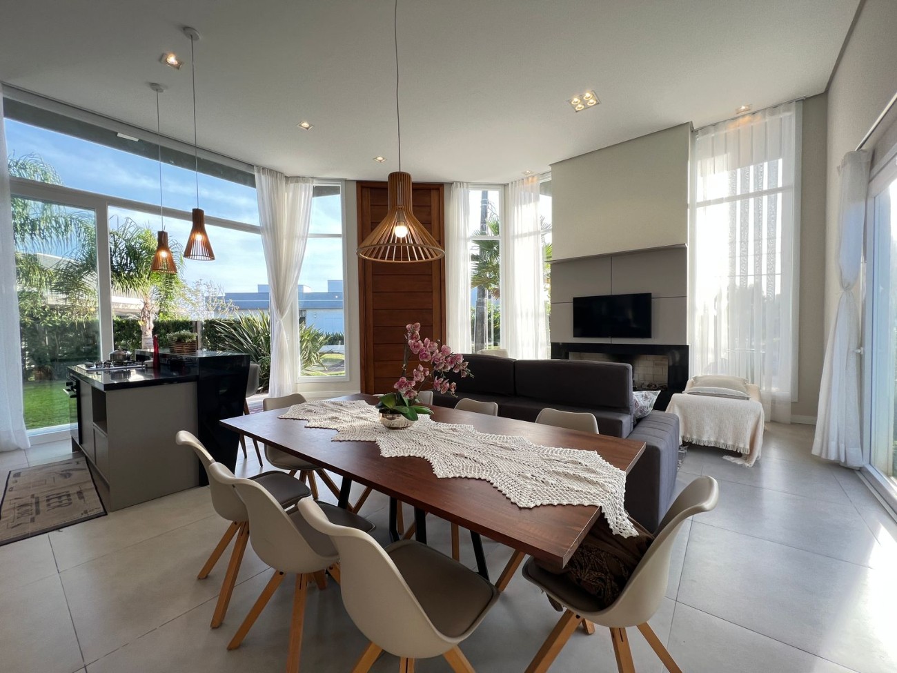 Casa em Condomínio 4 dormitórios para venda, Centro em Xangri-lá | Ref.: 11770