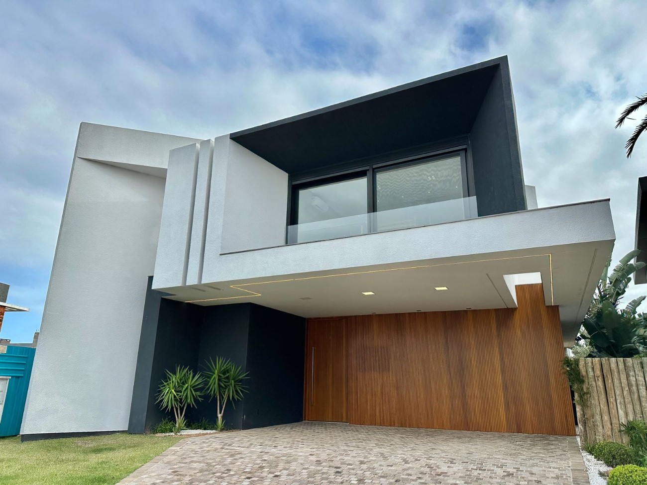 Casa em Condomínio 5 dormitórios para venda, Centro em Xangri-lá | Ref.: 12848