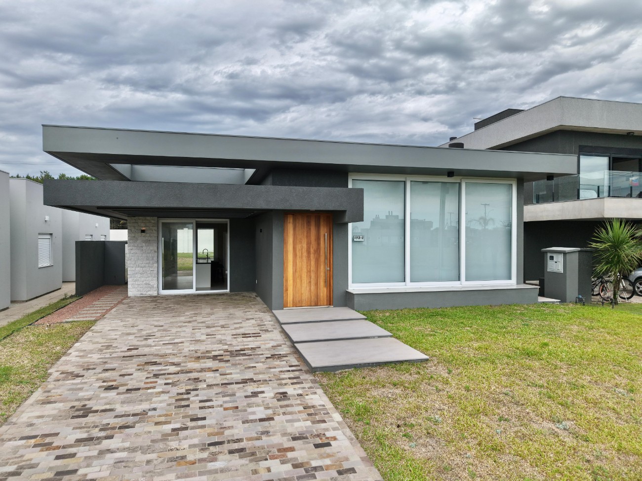 Casa em Condomínio 4 dormitórios para venda, Capão Novo em Capão da Canoa | Ref.: 15497