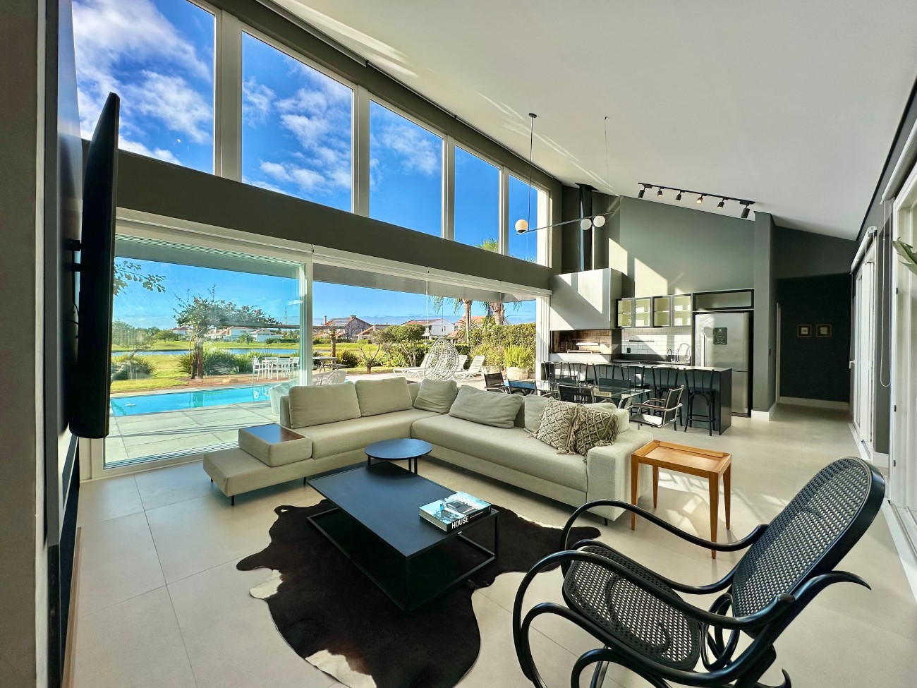 Casa em Condomínio 4 dormitórios para venda, Estrada Do Mar em Xangri-lá | Ref.: 4642