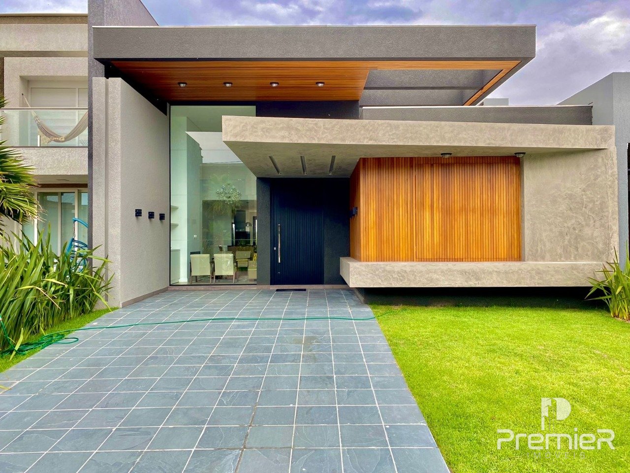 Casa em Condomínio 4 dormitórios para venda, Centro em Xangri-lá | Ref.: 4907